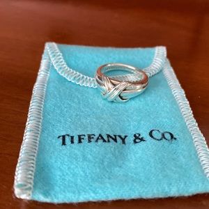 Tiffany signature ring - size 5.5